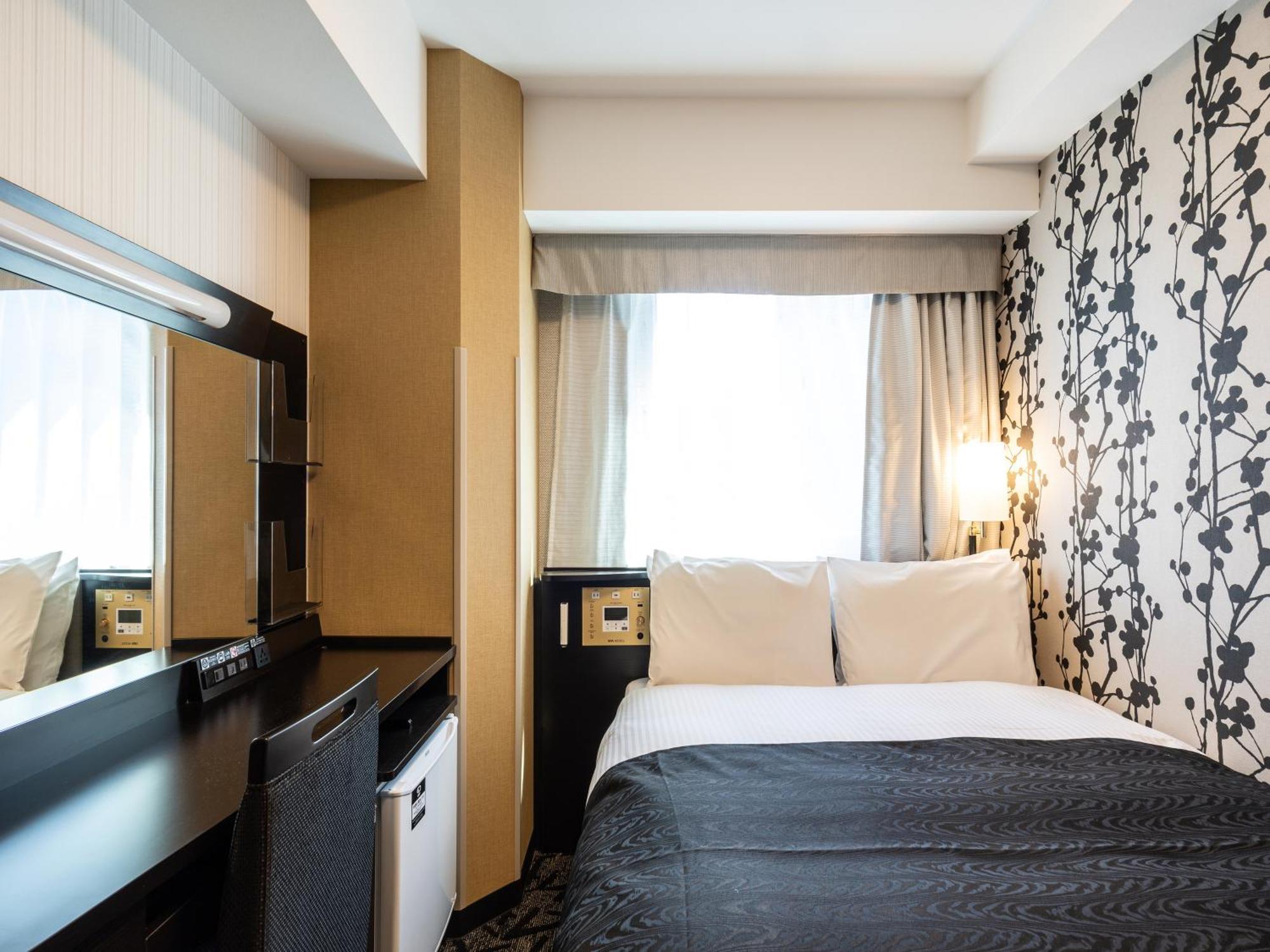 Apa Hotel Osaka Kadomashi Ekimae Buitenkant foto